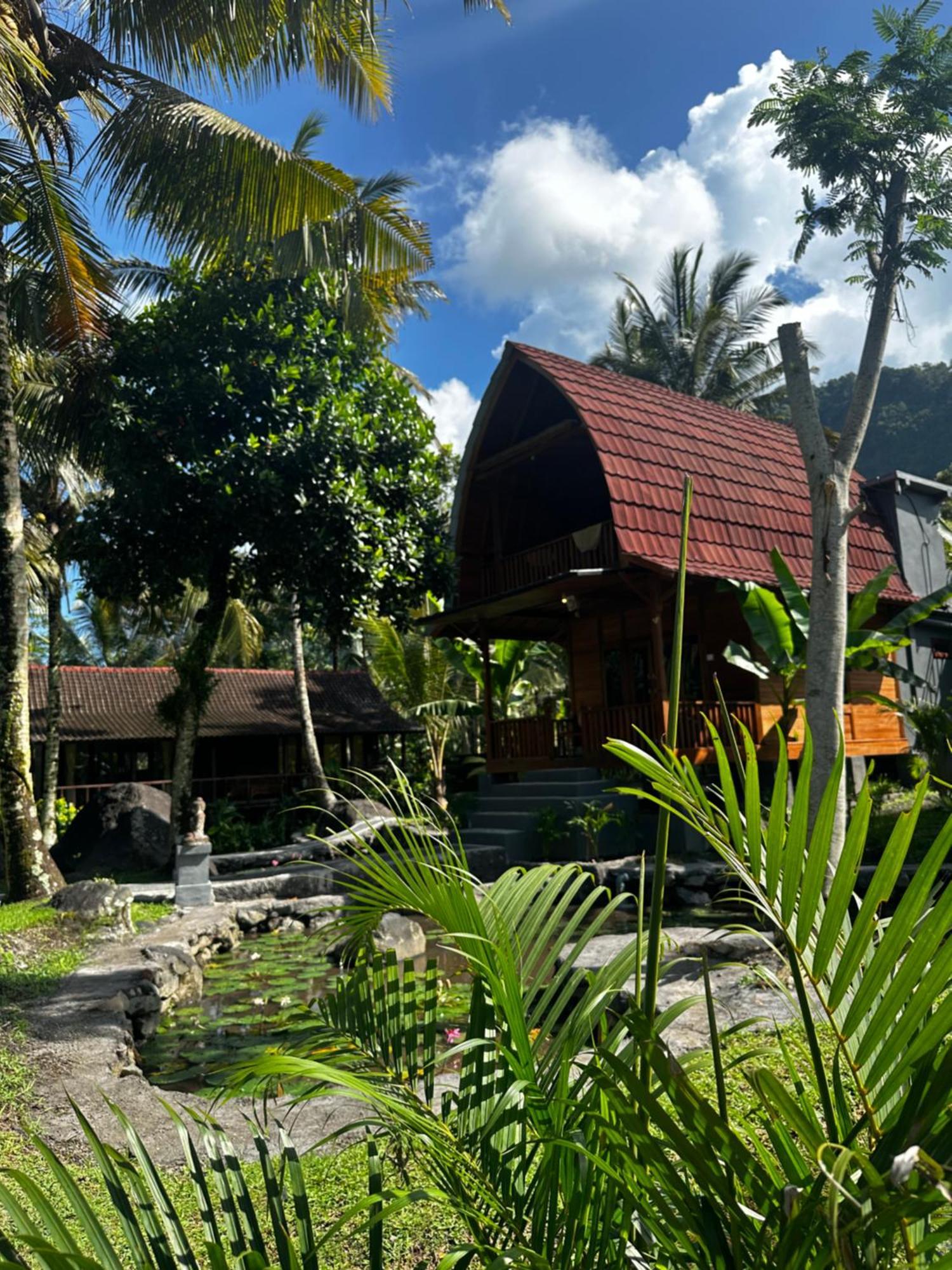 Villa Joglo Tepi Sungai Sidemen  Eksteriør bilde